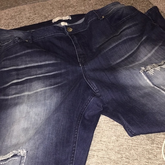 Jeans - Picture 3 of 6